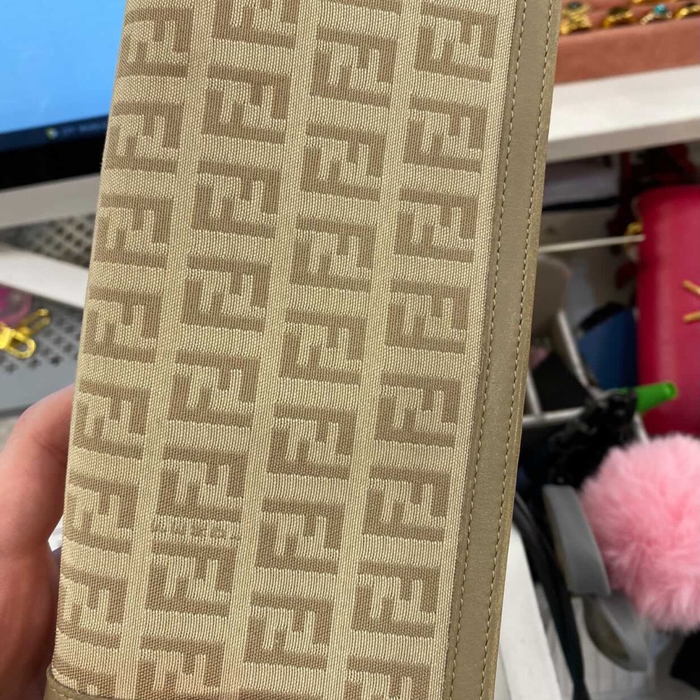 Fendi wallet - Picture 4 of 5